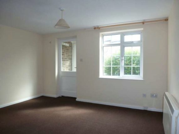 1 Bedroom Maisonette